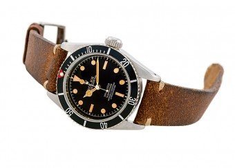 james bond submariner