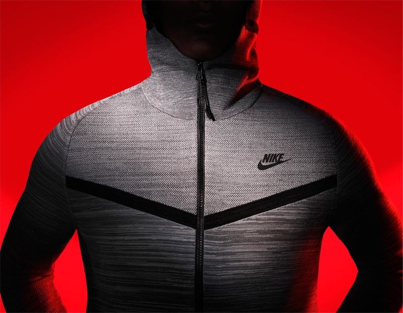 nike tech knit