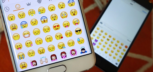 cara menambah emoji di keyboard iphone