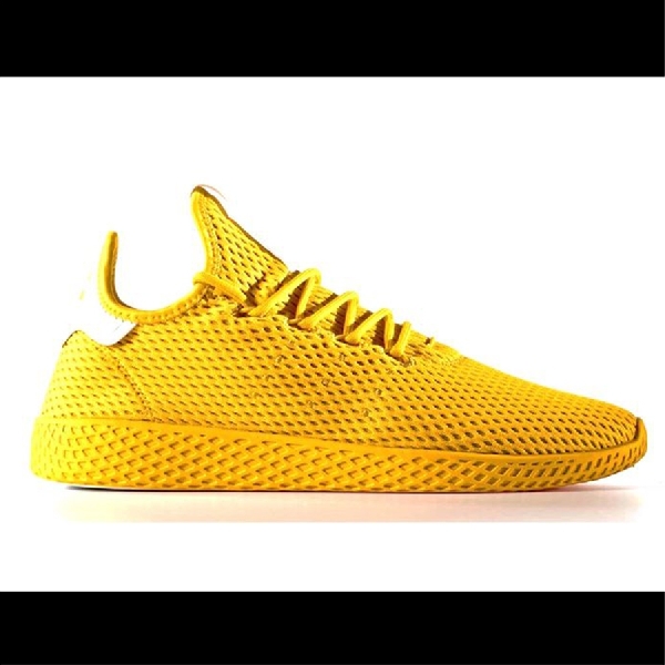 Pharrell Williams Rilis Sneaker Tennis Hu Terbarunya dalam 8 Warna Catchy