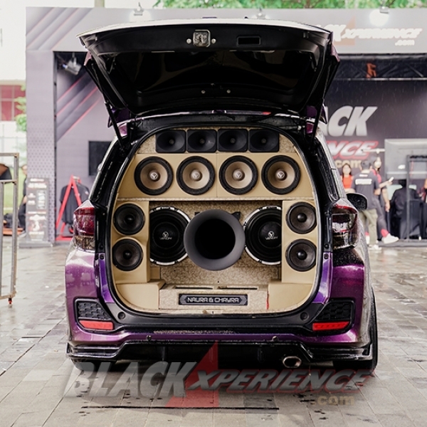 Pertempuran Terakhir Petarung Audio di Black Out Loud Final Battle Surabaya!