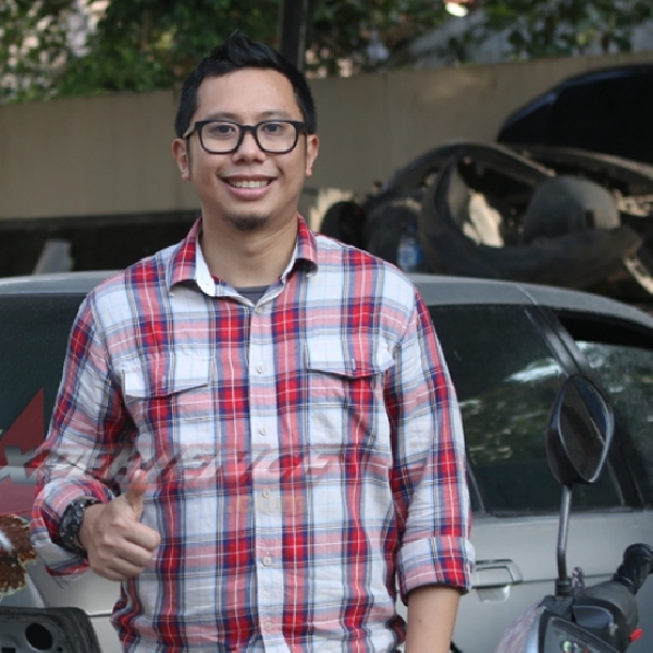 Kunci Fay AZ Autoworks Bikin Keren Tampilan BMW 318 M50