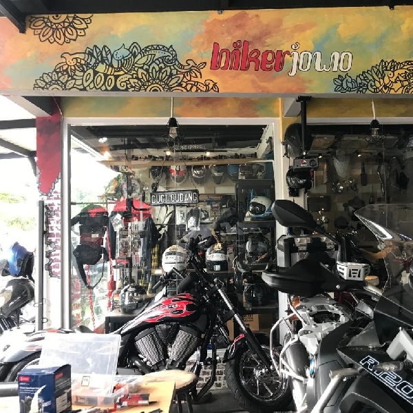 Biker Jowo Provide Modifikasi Ringan Untuk Turing Hingga Riding Gear, Ada Motor Rare dari Indian Motorcycle