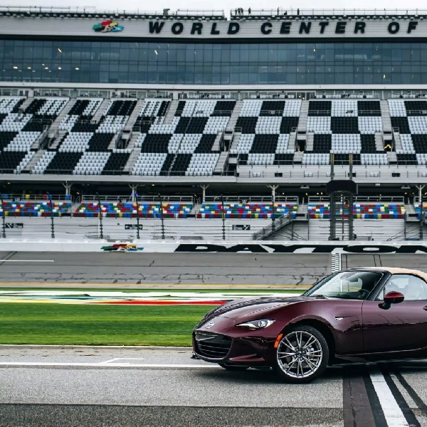 Mazda MX-5 Miata Hadir Dalam Edisi Spesial Ulang Tahun Ini, Punya Warna Unik Ini