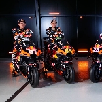 MotoGP: Serupa Tapi Tak Sama, Tim Red Bull KTM dan Tech3 Perkenalkan Livery Musim 2025