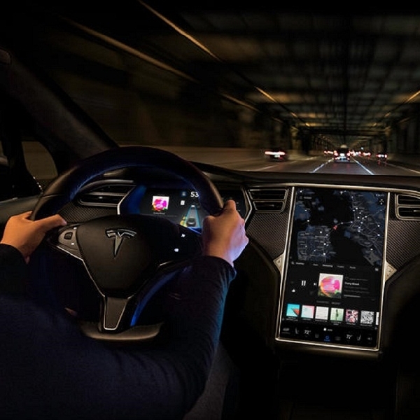 Akhirnya, California Melawan Tesla