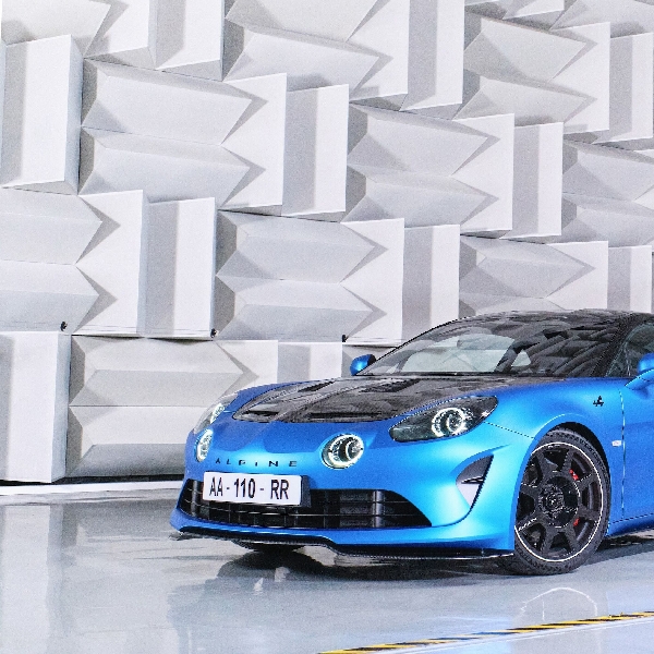 Alpine A110 EV Bakal Punya Bobot Lebih Ringan dari Mobil ICE