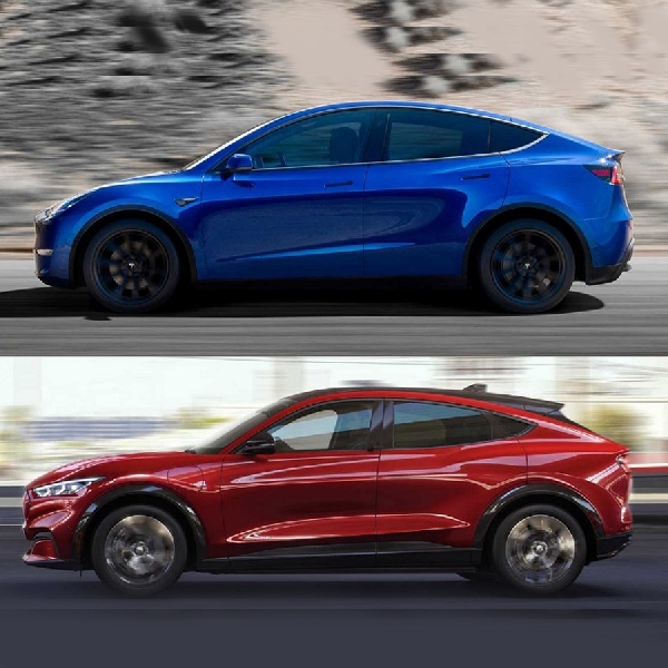 Perbandingan Tesla Model Y dengan Ford Mustang Mach-E