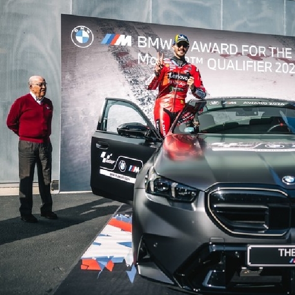 MotoGP: Pecco Bagnaia Menangi BMW M Awards 2024, Dapat Mobil Baru!