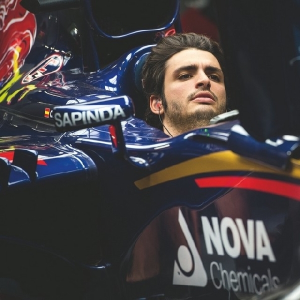 F1: Carlos Sainz Kenang Musim 2016 dan Kebaikan Fernando Alonso