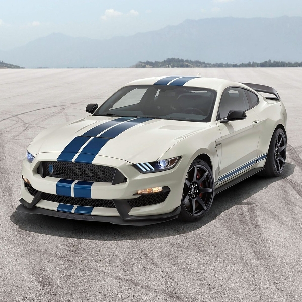 Ford Bikin Edisi Spesial Mustang Shelby GT350 Heritage Edition