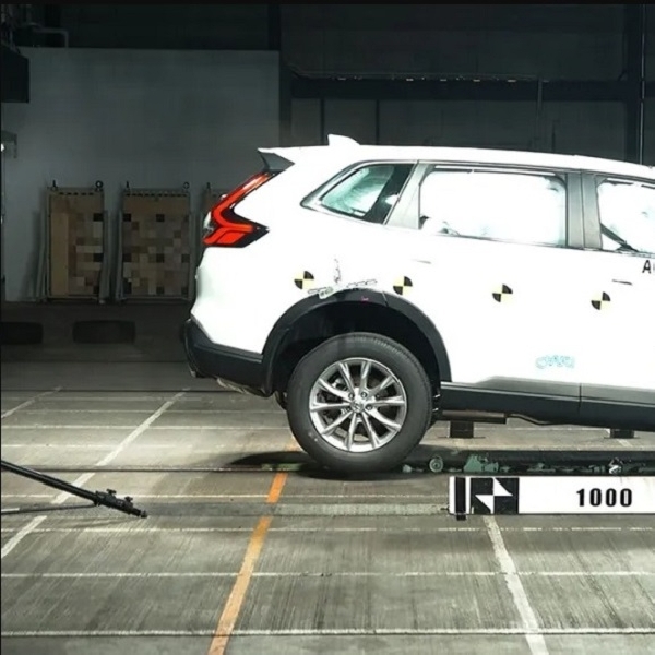 Honda Civic dan Honda CR-V Raih Skor Tinggi dari ASEAN NCAP