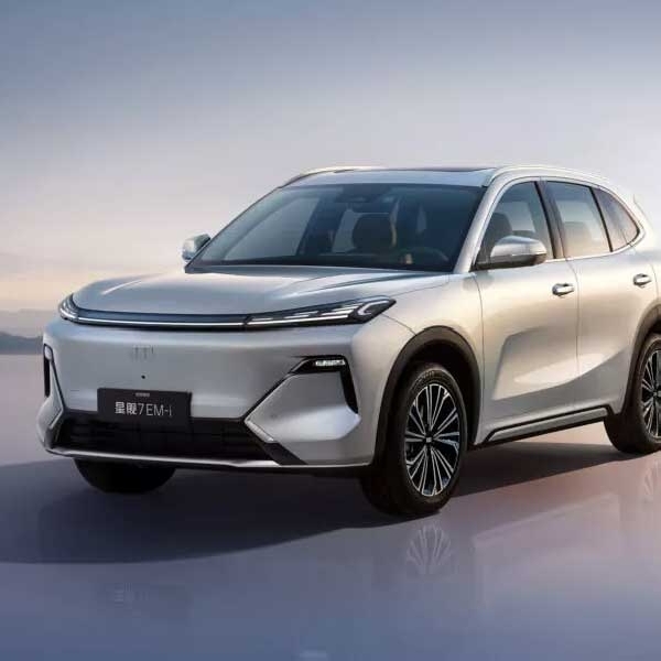 Geely Galaxy Starship 7 PHEV Dengan Jangkauan 1.420 Km Hadir di Tiongkok