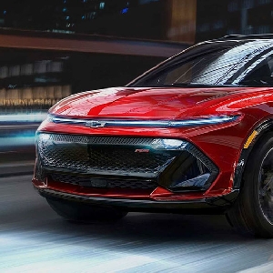 GM Umumkan 2024 Chevrolet Equinox EV Dan Blazer EV Di CES 2022 ...