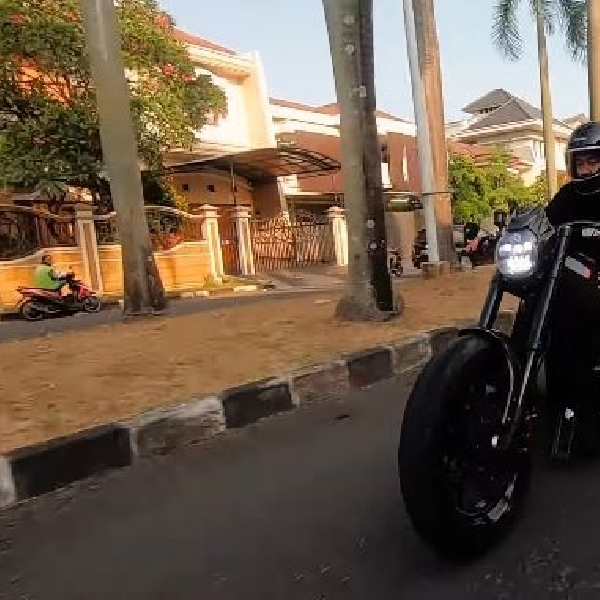 HD Sentinel Modifikasi American Pro Street  dengan Fashion dan Follow Function