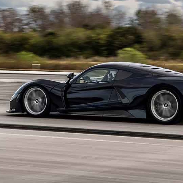 Hennessey Pecahkan Rekor Kecepatan Hypercar di Jalan Raya Hingga 482 Km/Jam