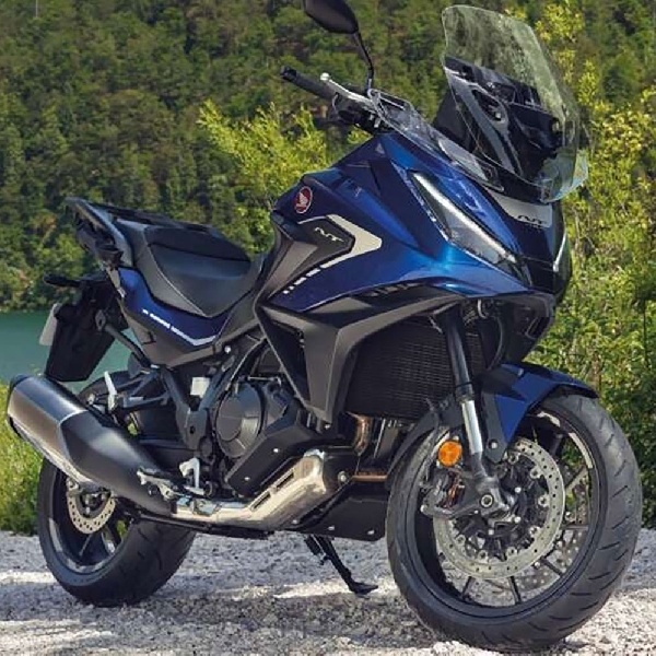 Honda NT1100 2025 Kini Dilengkapi Suspensi Elektronik