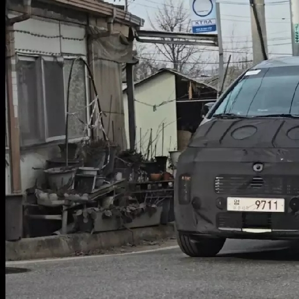 Hyundai Staria Facelift Lagi Uji Jalan, Intip Bocoran Terbarunya