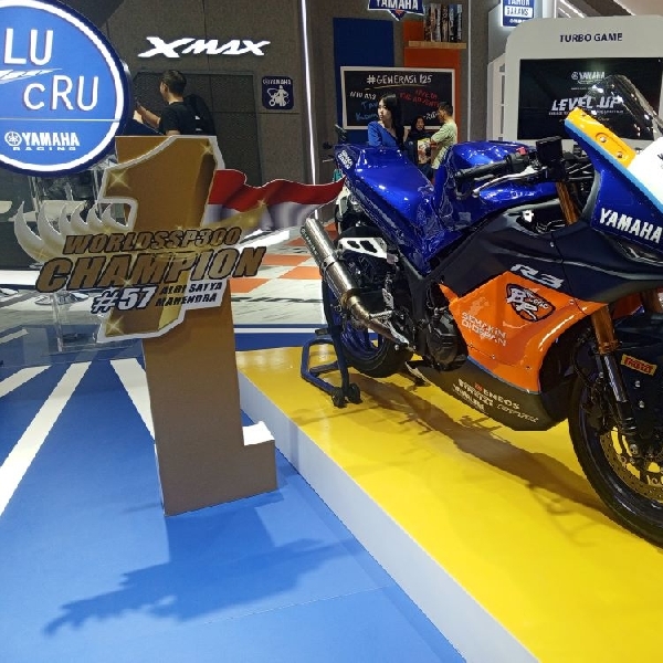 Mejeng Di IMOS 2024, Ini Yamaha YZF-R3 Motor Juara Dunia World Supersports 300 Dari Indonesia