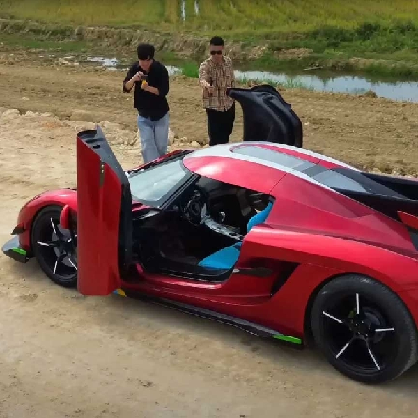 Inilah Replika Koenigsegg Jesko Yang Dibuat dengan Mesin Toyota 