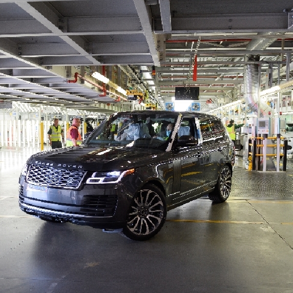 JLR Akan Produksi Model Flagship Range Rover di Luar Inggris