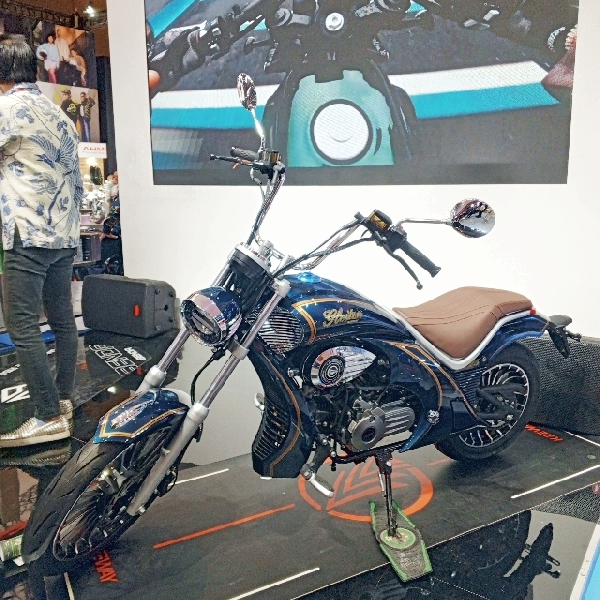 Chopper Tapi Matic, Inilah Keeway Gleiten Yang Meluncur Di IIMS 2025