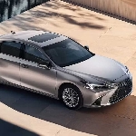 Lexus ES Facelift Terungkap Dengan Tampilan Baru 