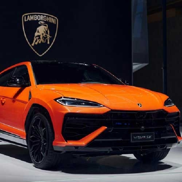 Lamborghini Luncurkan Urus SE Bertenaga Hybrid Plug-In