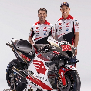 Lcr Honda Resmi Luncurkan Motor Baru Untuk Motogp Blackxperience Com