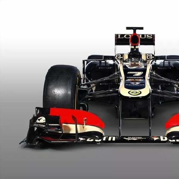 Mobil Balap F1 Lotus Ex Kimi Raikkonen Ini Dilelang, Segini Harganya!