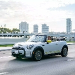 Mini Batalkan Rencana Produksi Cooper Convertible Listrik, Ini Alasannya!