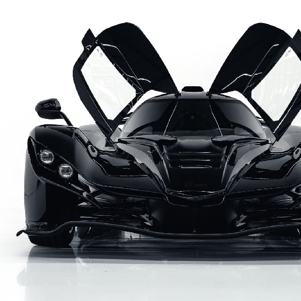 Hypercar Pesaing McLaren GT3 ini Bertenaga 700 hp dan Bodi Full Karbon