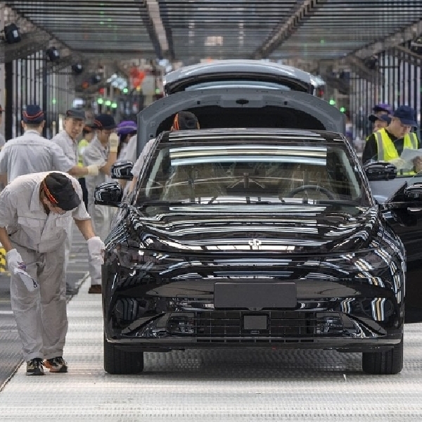 Tesla Mulai Produksi Model Y 7-Seater di China Bulan Depan