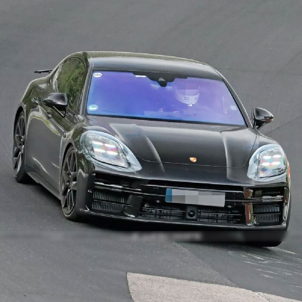 Redesigned Porsche Panamera 2024 Upgrade V6 Dan Varian Turbo PHEV Baru