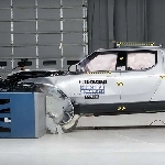 Rivian R1T Raih Top Safety Pick IIHS Tiga Tahun Berturut-turut