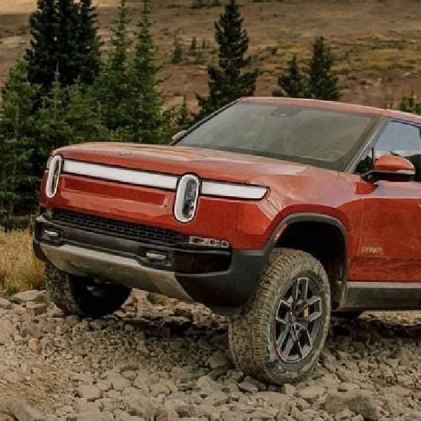 Rivian Rilis Pembaruan Perangkat Lunak dengan Empat Fitur Baru