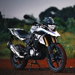 BMW Motorrad Indonesia Segarkan Tampilan G 310 GS Adventure