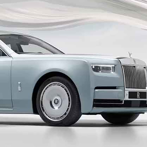 Rolls-Royce Phantom Scintilla Hanya Untuk 10 Orang yang Beruntung