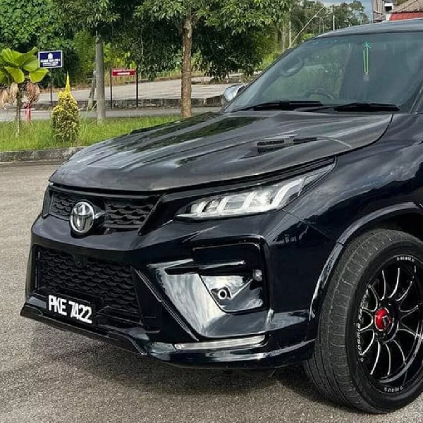 Toyota Hilux Bertampang Legender? Langsung Jadi Beda Banget Nih