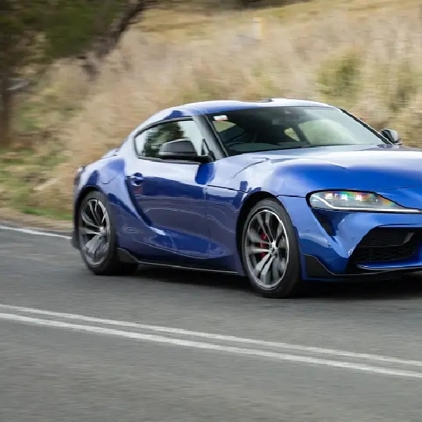 Toyota Supra Terbaru Bakal Gunakan Mesin Hybrid?