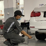 Servis BMW Gratis Uji Emisi, Sambil Berburu Used Car 