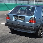 VW Golf Mk2 Tembus 10 Detik di 402 Meter?