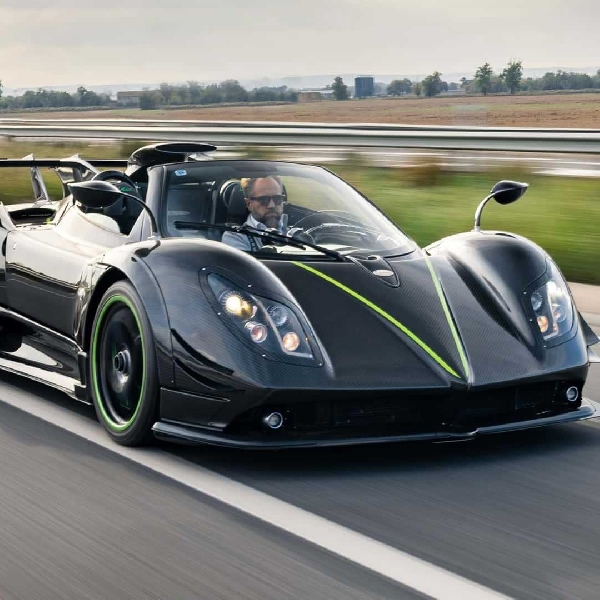 Fantastis! Pagani Zonda 760 LM Roadster Terjual Seharga 11 Juta Dolar AS