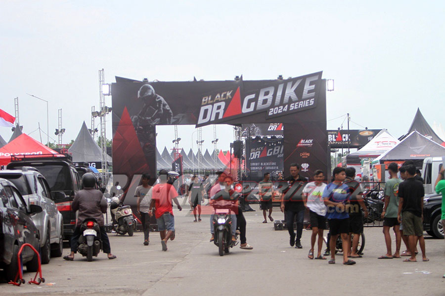 Black Drag Bike Surabaya 2024