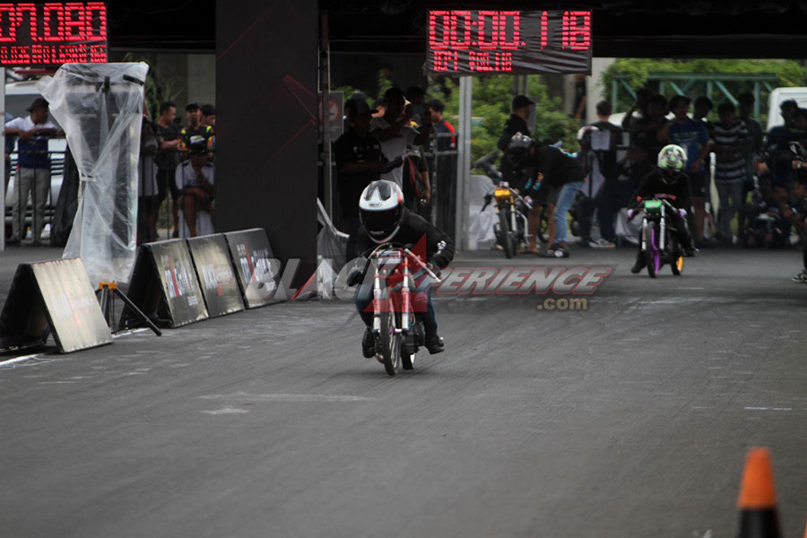 Black Drag Bike Surabaya 2024