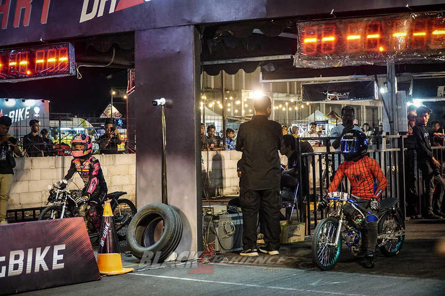 Drag Bike Night Battle 2023  di Sidoarjo