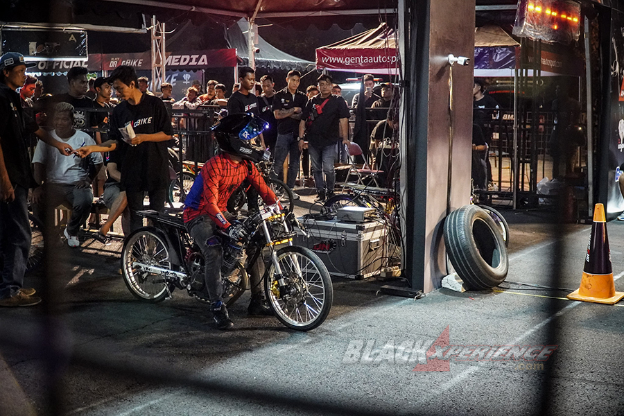 Drag Bike Night Battle 2023  di Sidoarjo