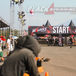 Black Drag Bike Semarang 2024