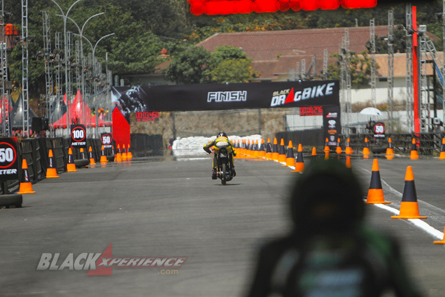 Black Drag Bike Semarang 2023