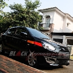 Test Drive Mitsubishi Mirage Sport - City Hunter